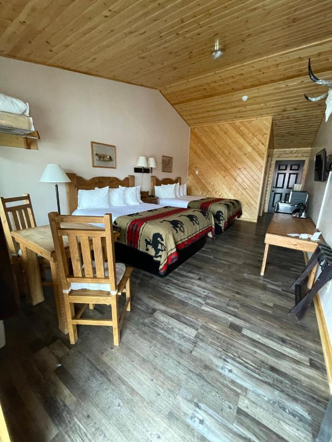 The Longhorn Ranch Resort Lodge & Rv Park Dubois Kültér fotó