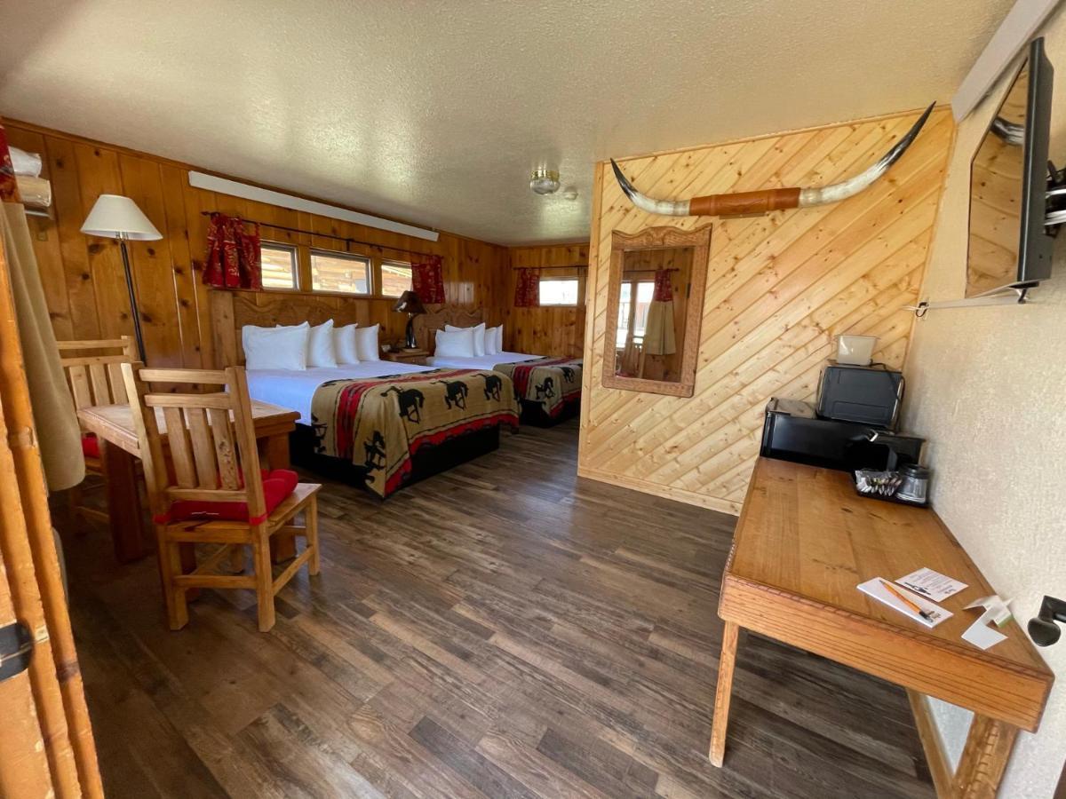 The Longhorn Ranch Resort Lodge & Rv Park Dubois Kültér fotó