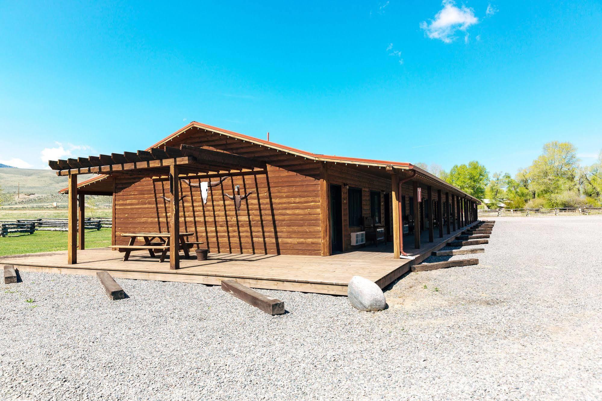 The Longhorn Ranch Resort Lodge & Rv Park Dubois Kültér fotó